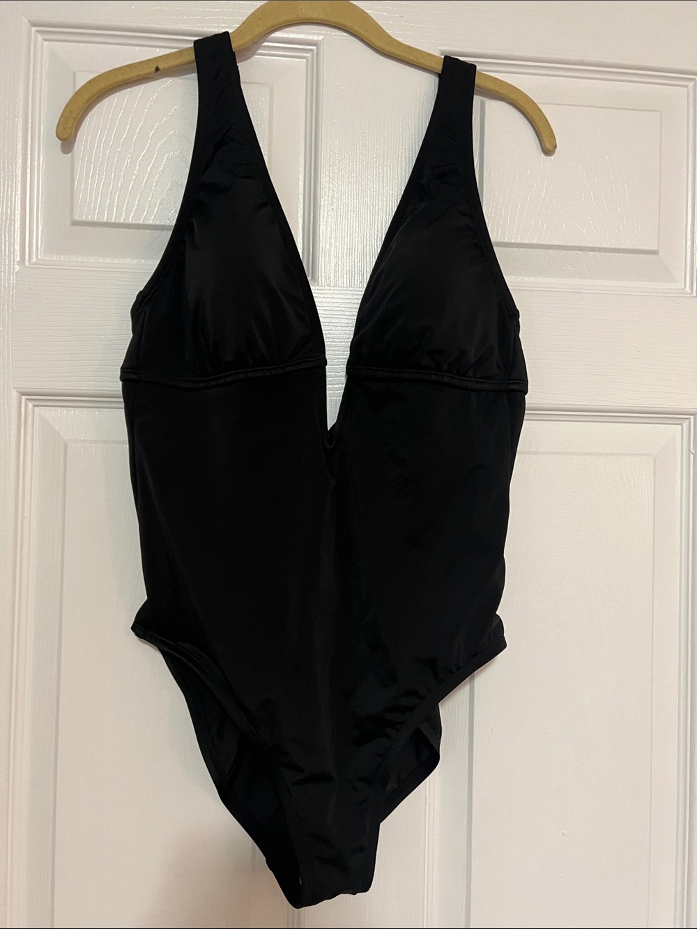 Shade & shore Black One-Piece Swimsuit